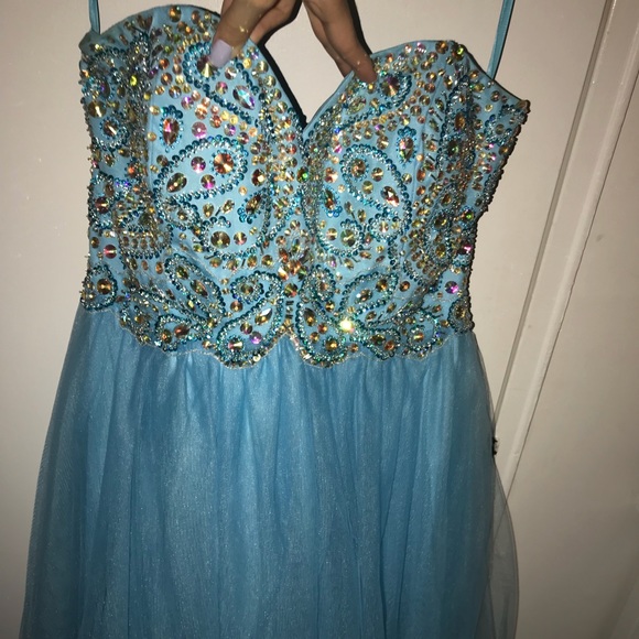 Prom Dress/ sweet 16 dress - Picture 4 of 6